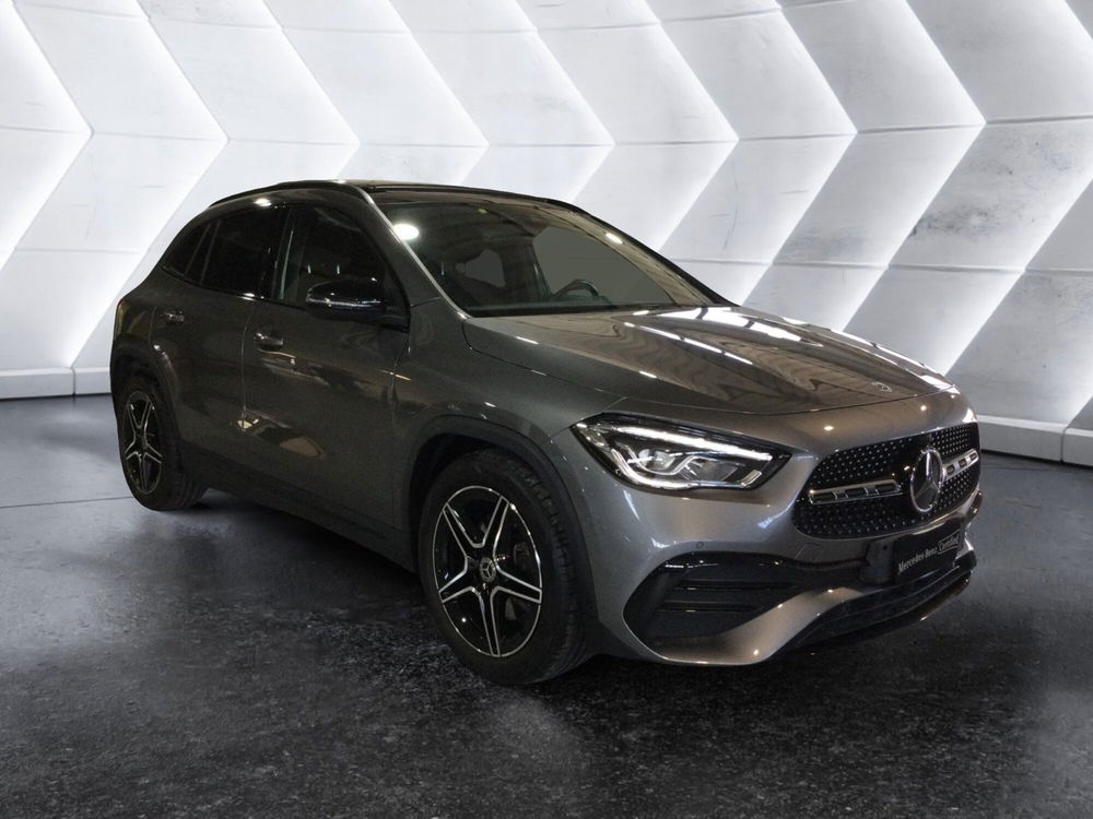 Mercedes-Benz GLA SUV usata a Caserta