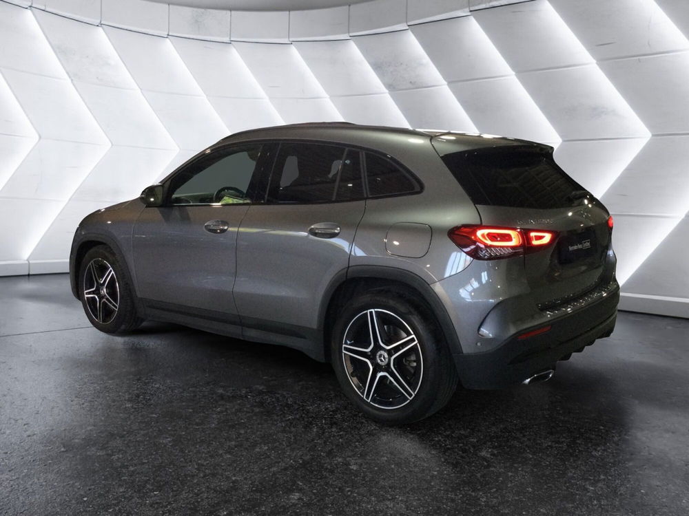 Mercedes-Benz GLA SUV usata a Caserta (4)