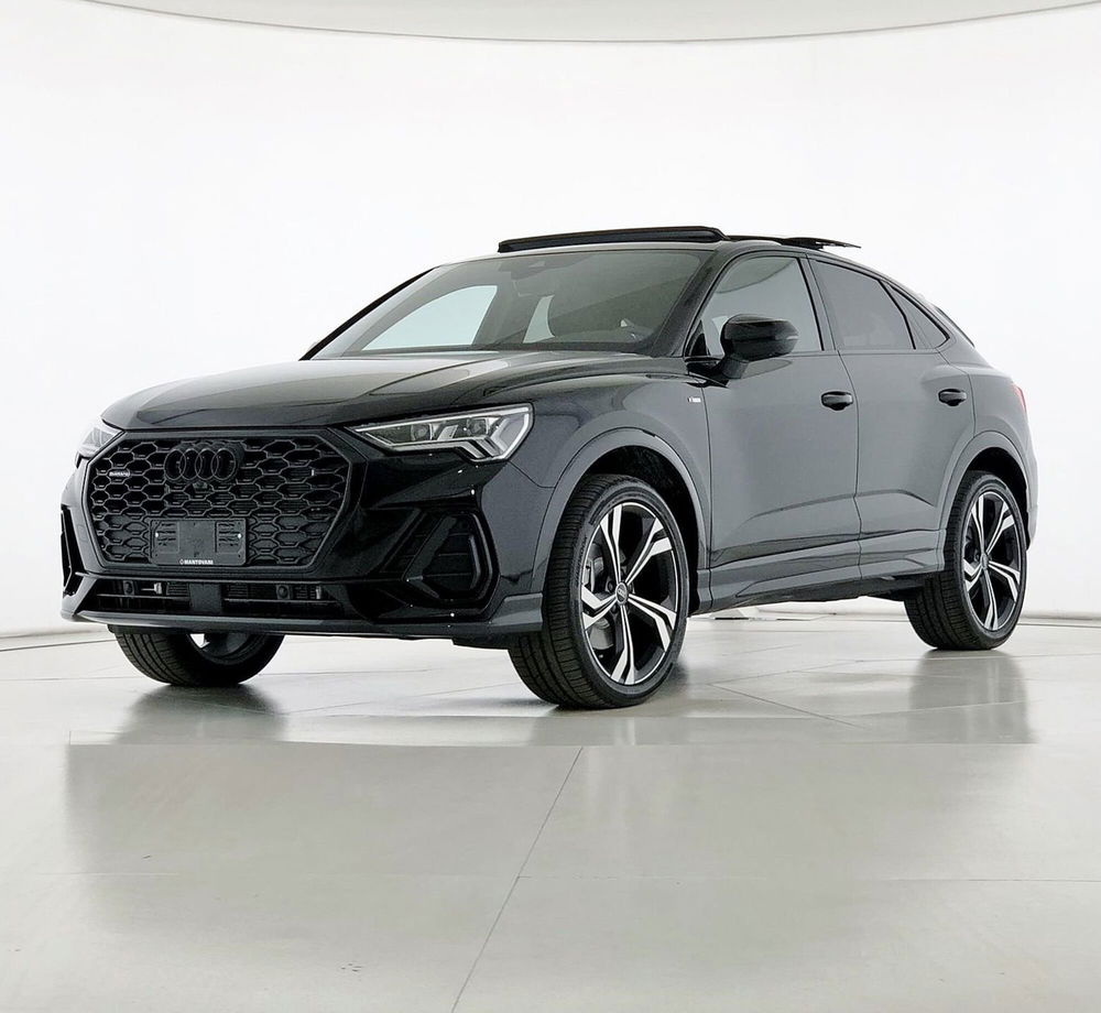 Audi Q3 Sportback nuova a Perugia