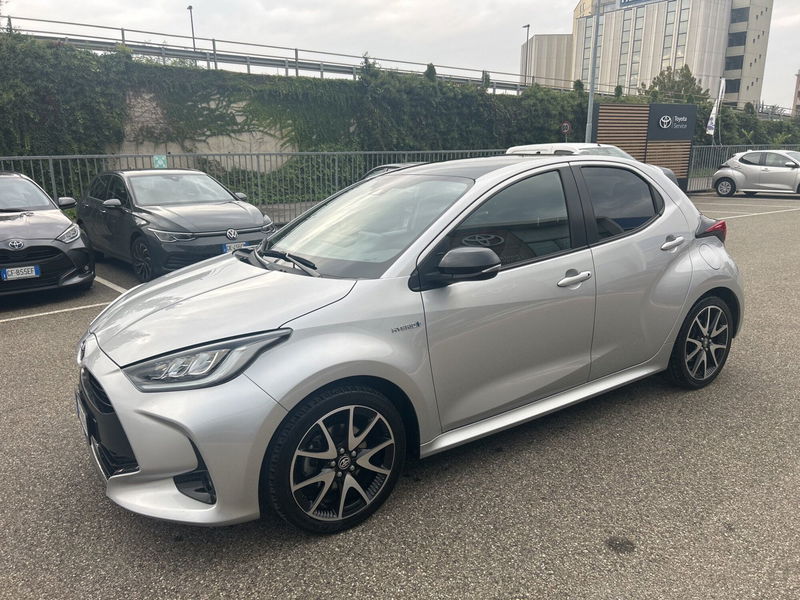 Toyota Yaris 1.5 Hybrid 5 porte Lounge del 2020 usata a Piacenza