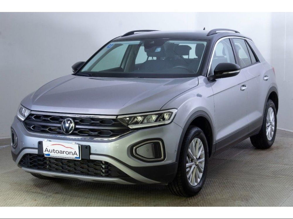 Volkswagen T-Roc usata a Novara