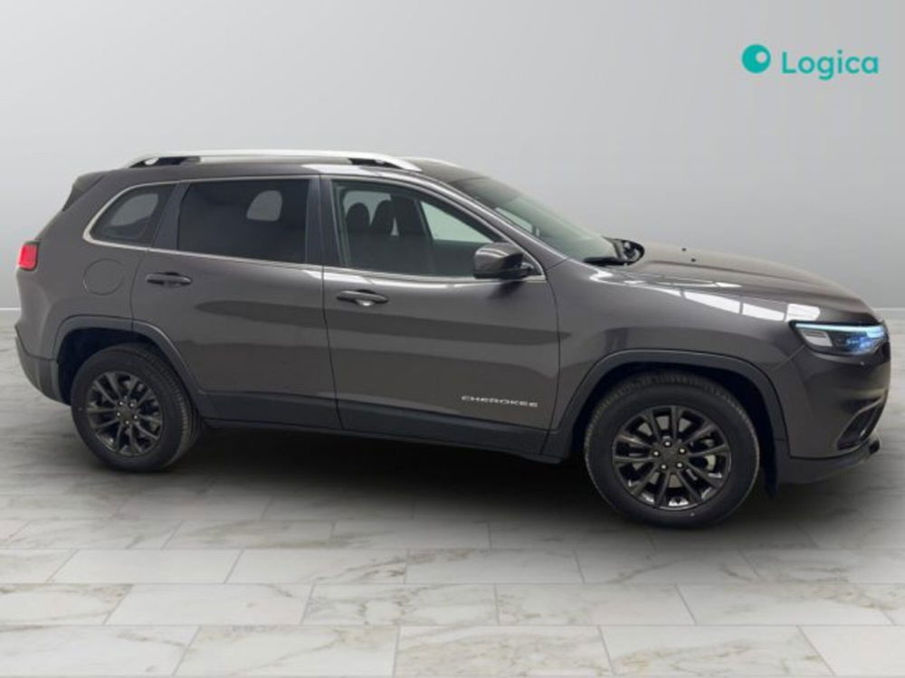 Jeep Cherokee usata a Biella (7)