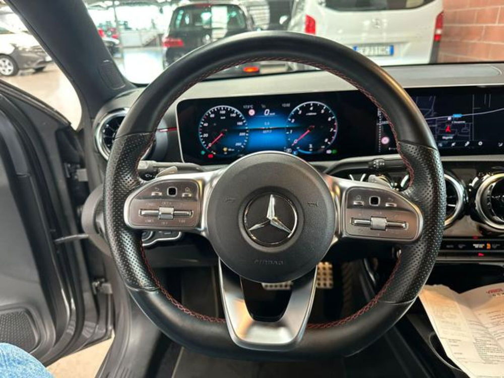 Mercedes-Benz Classe A usata a Milano (15)