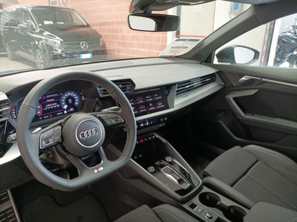 Audi A3 Sportback nuova a Milano (20)