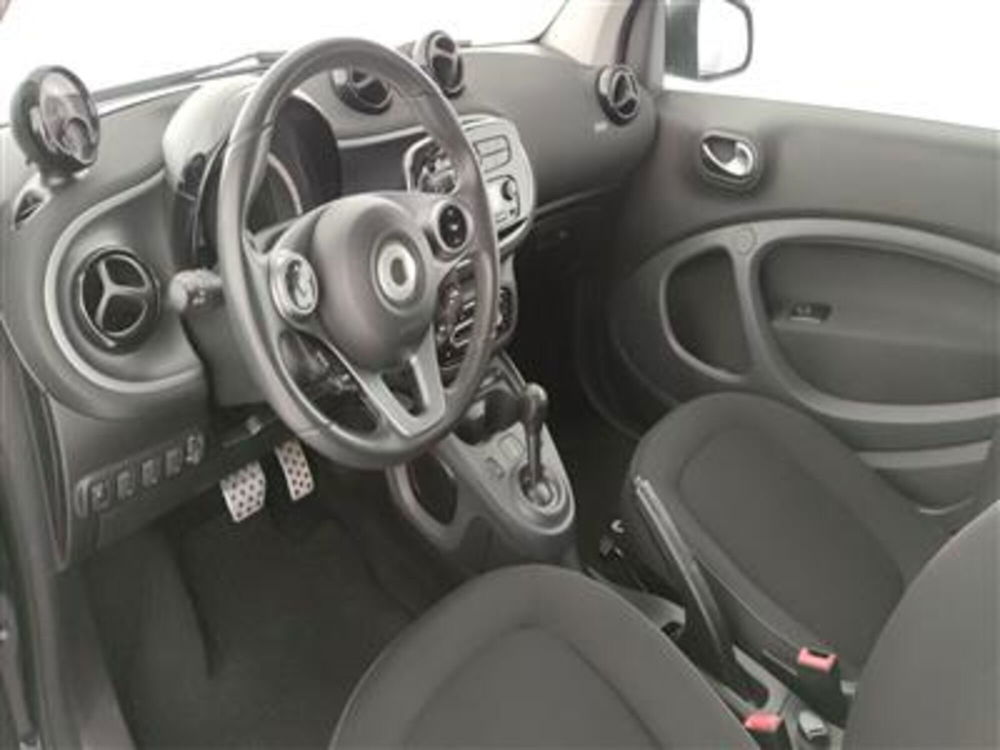 smart Fortwo usata a Bari (13)