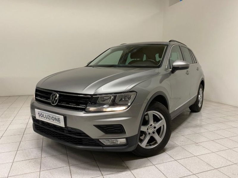 Volkswagen Tiguan 2.0 TDI SCR DSG Style BlueMotion Technology  del 2016 usata a Novara