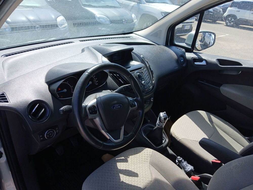 Ford Tourneo Courier usata a Lecce (16)