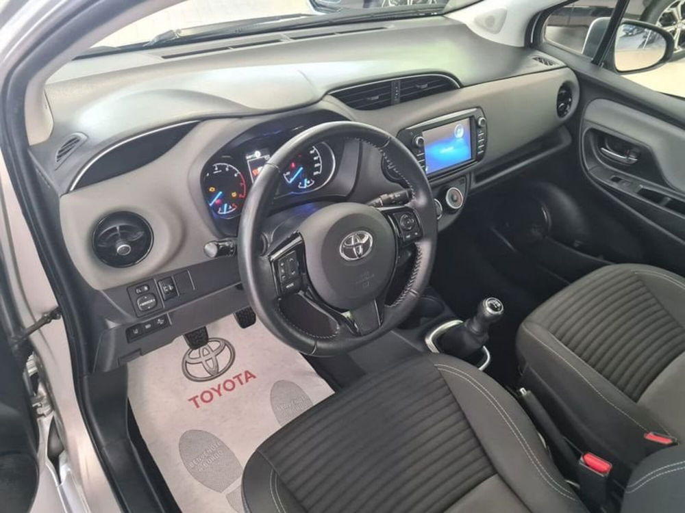 Toyota Yaris usata a Cagliari (7)