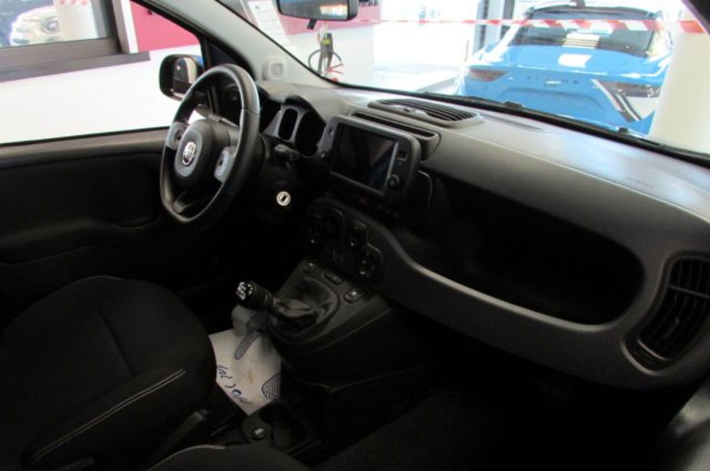 Fiat Panda Cross usata a Milano (14)