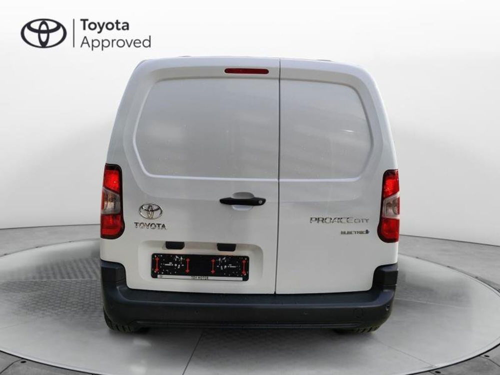 Toyota Proace City Electric nuova a Perugia (3)