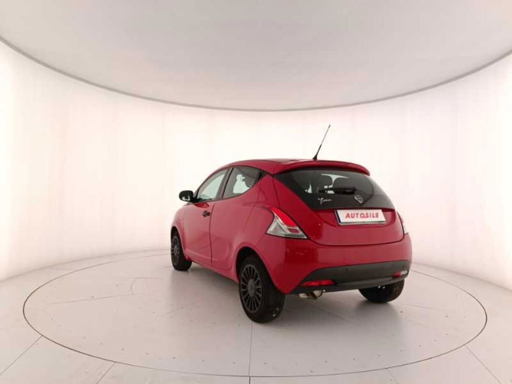 Lancia Ypsilon usata a Treviso (4)