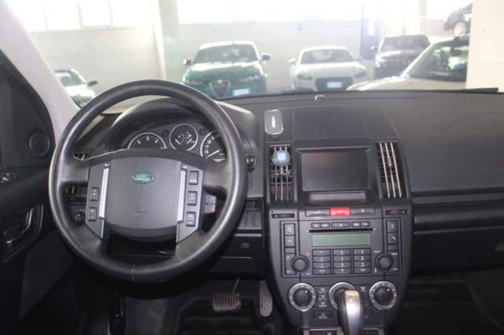 Land Rover Freelander usata a Terni (11)