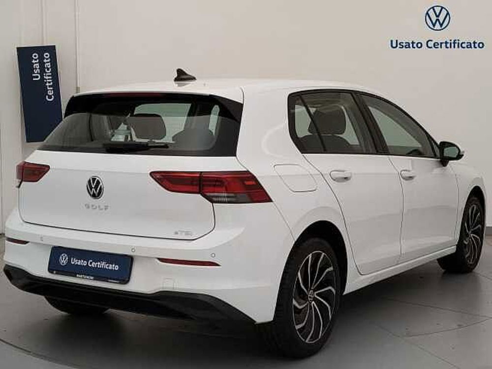 Volkswagen Golf Variant nuova a Varese (5)