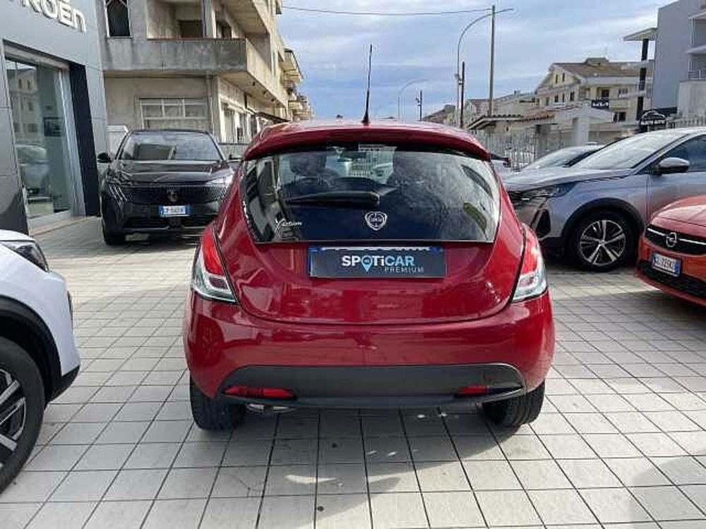 Lancia Ypsilon usata a Vibo Valentia (6)