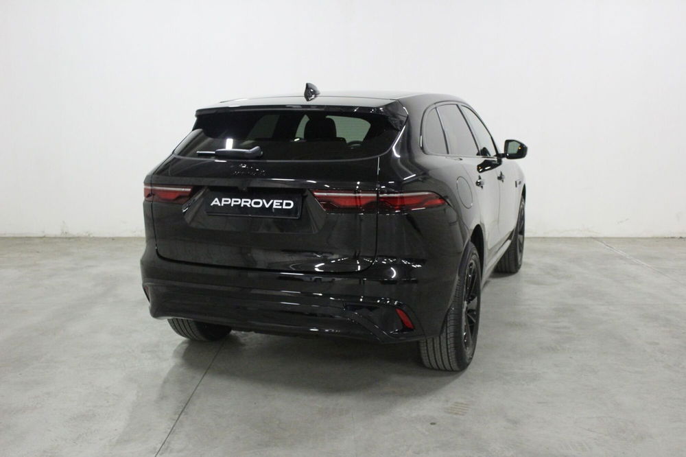 Jaguar F-Pace usata a Brescia (2)