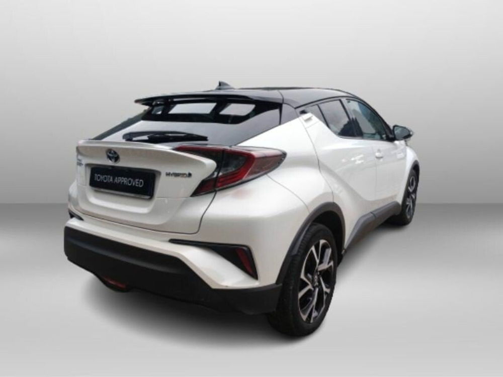 Toyota Toyota C-HR usata a Sondrio (8)