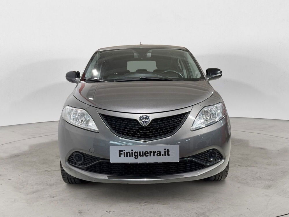 Lancia Ypsilon usata a Lecco (3)