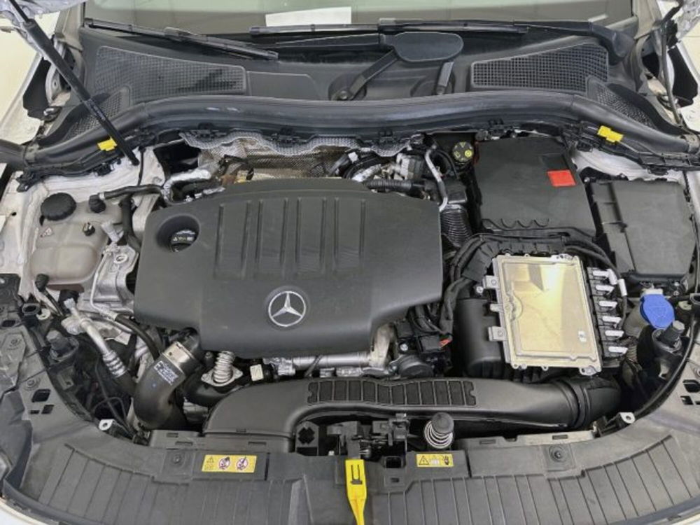 Mercedes-Benz GLA SUV usata a Modena (15)