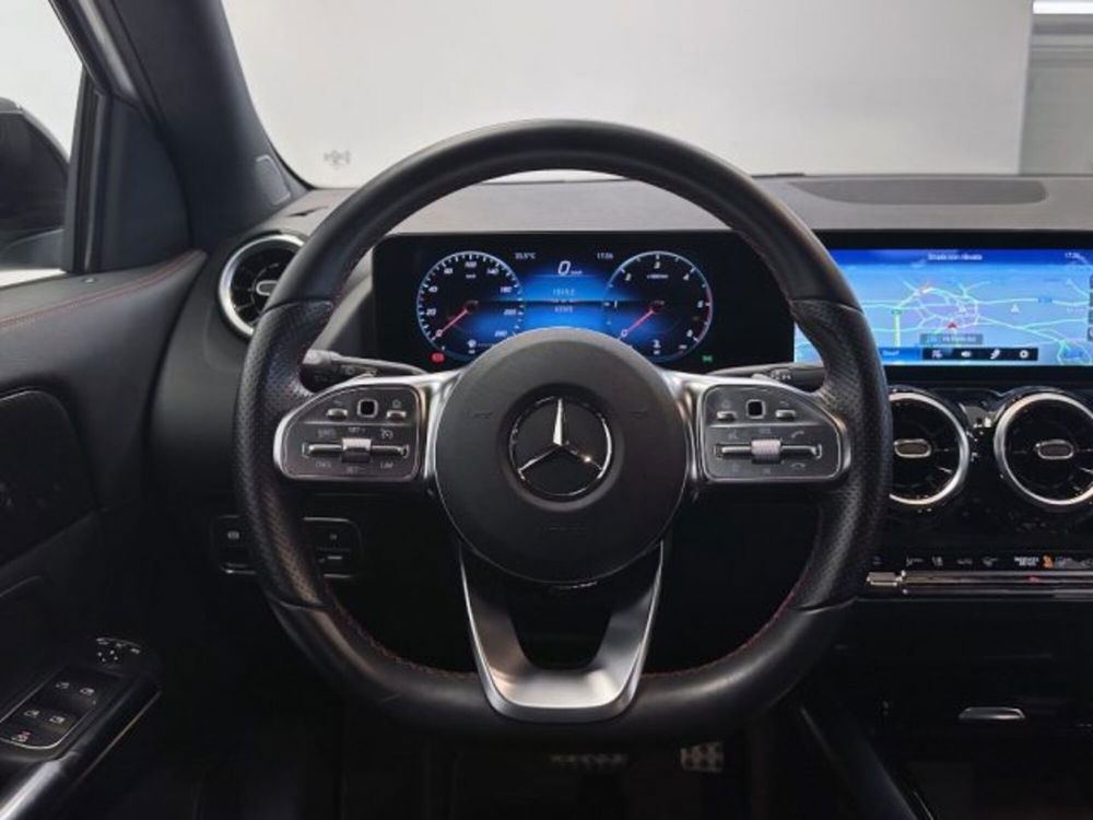 Mercedes-Benz GLA SUV usata a Modena (7)