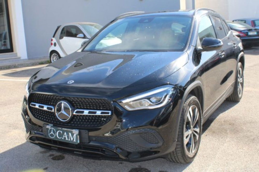 Mercedes-Benz GLA SUV usata a Lecce