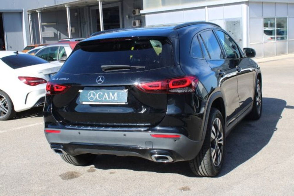 Mercedes-Benz GLA SUV usata a Lecce (6)