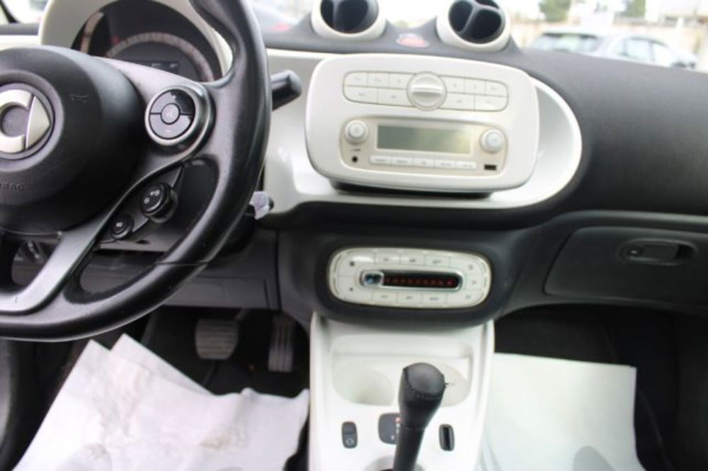 smart Fortwo usata a Lecce (12)