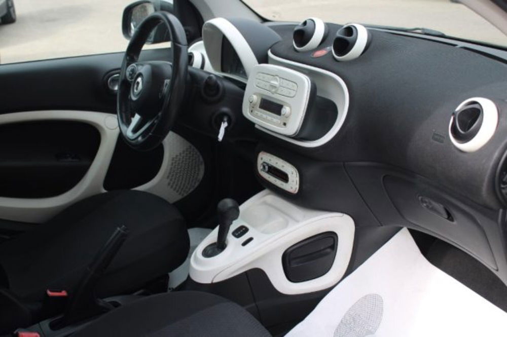 smart Fortwo usata a Lecce (9)