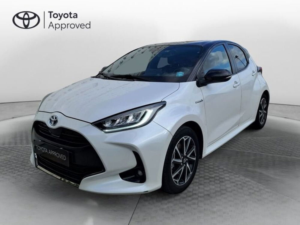 Toyota Yaris usata a Cagliari