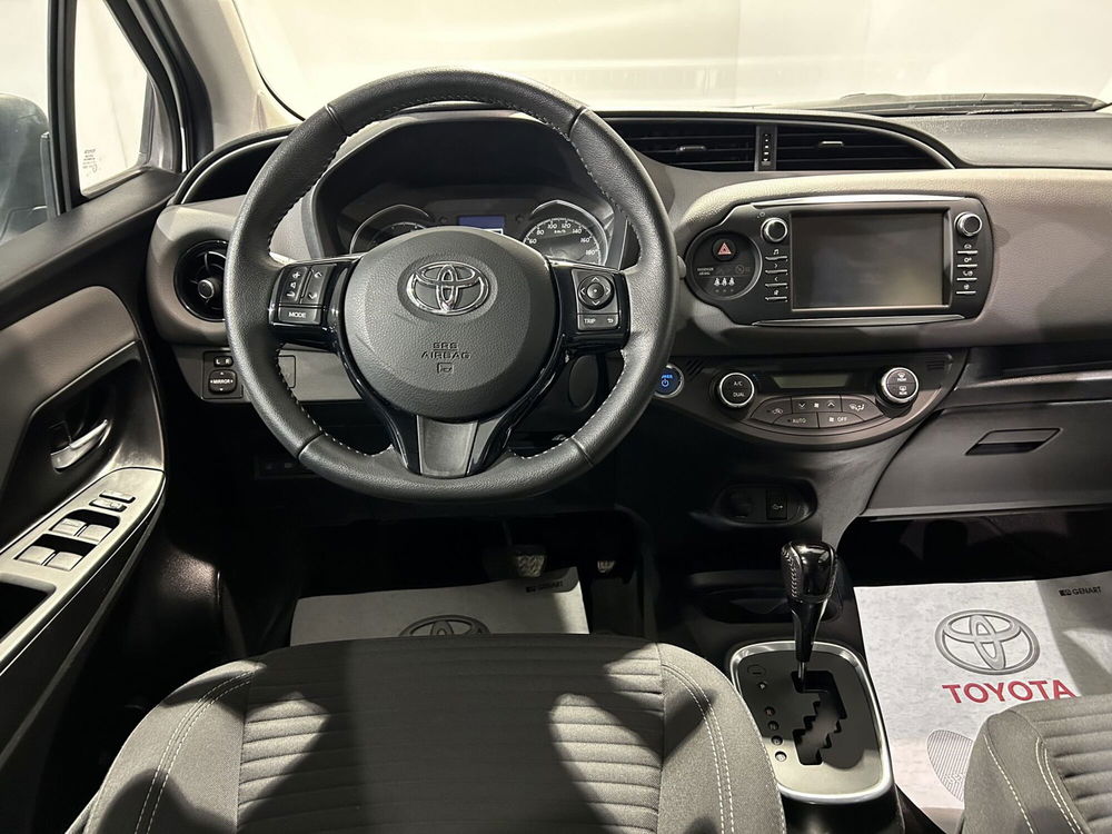 Toyota Yaris usata a Milano (9)