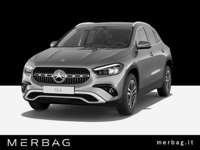 Mercedes-Benz GLA SUV 180 Automatic Premium nuova a Milano