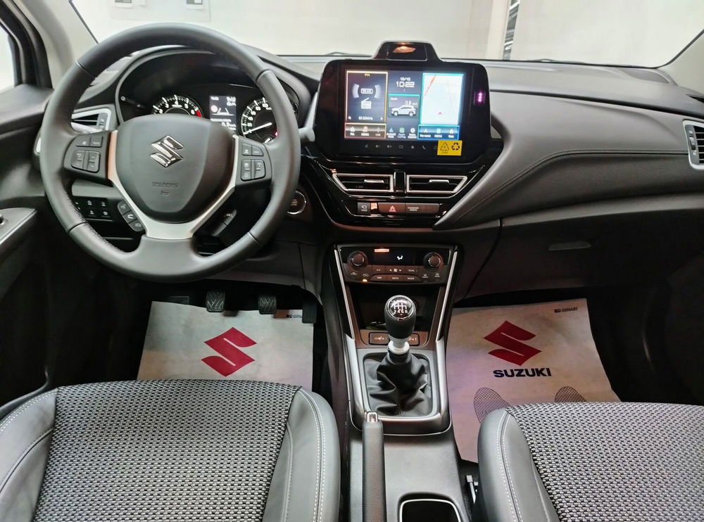 Suzuki S-Cross nuova a Rovigo (8)