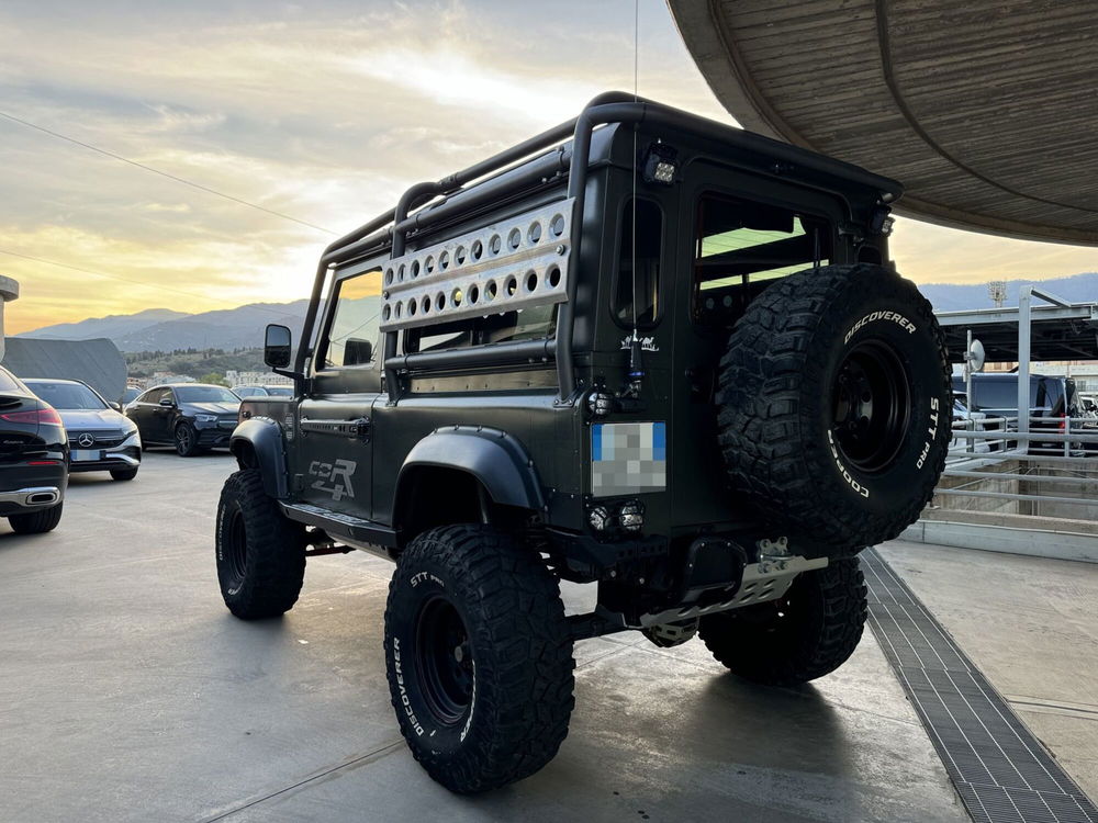 Land Rover Defender usata a Messina (4)