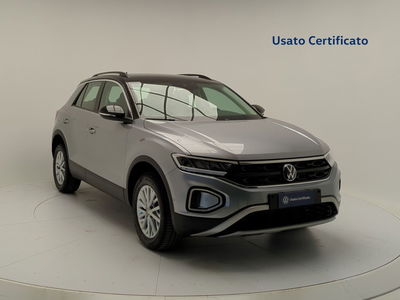 Volkswagen T-Roc 2.0 tdi Life 150cv dsg nuova a Pratola Serra