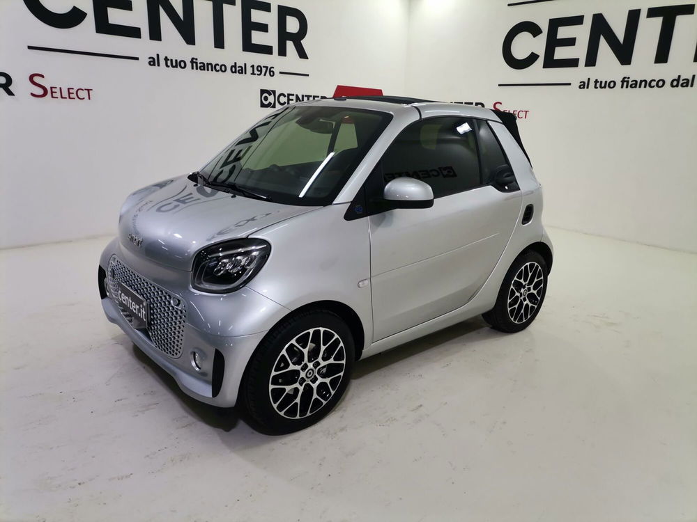 smart Fortwo Cabrio usata a Salerno