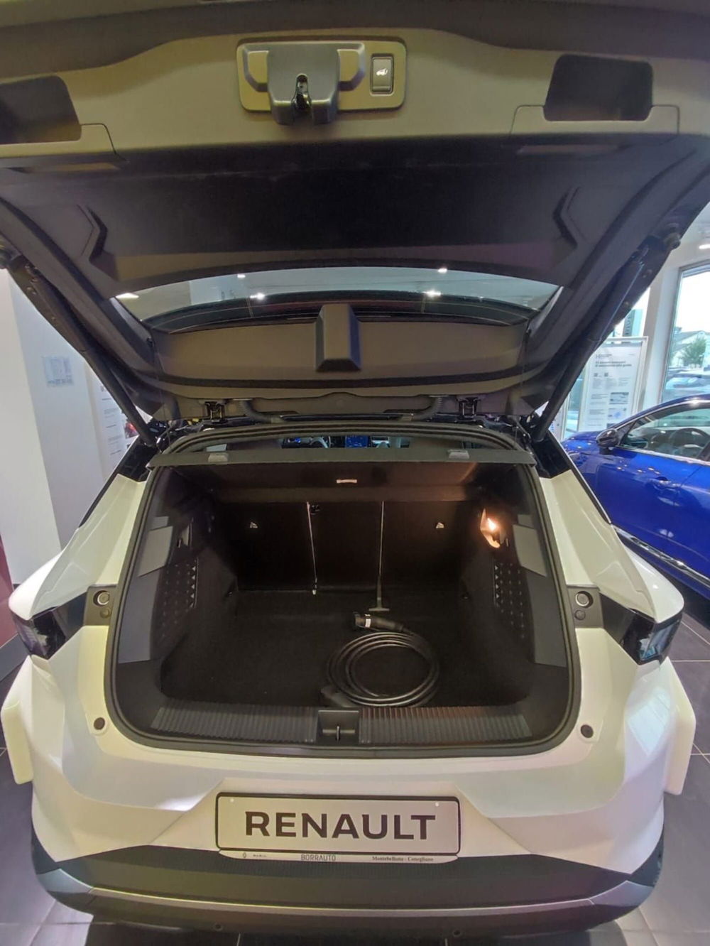 Renault Scenic E-Tech Electric nuova a Treviso (11)