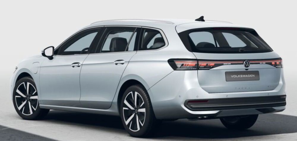 Volkswagen Passat nuova a Lecco (3)