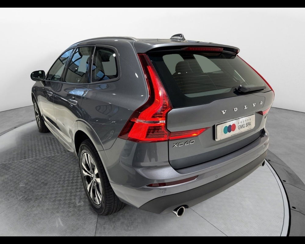 Volvo XC60 usata a Pistoia (14)