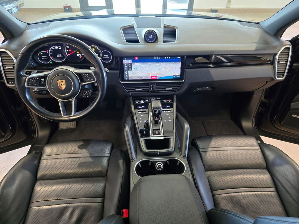 Porsche Cayenne usata a Rimini (9)