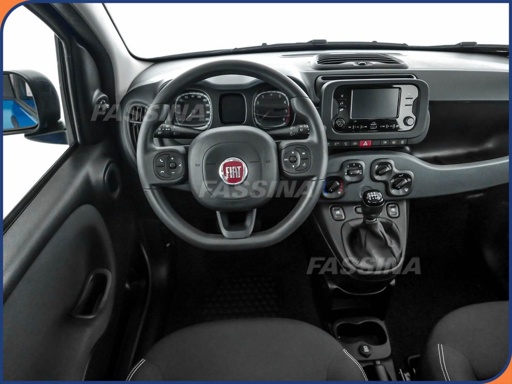 Fiat Panda Cross nuova a Milano (10)