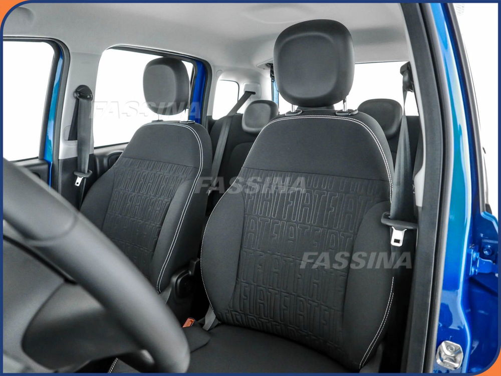 Fiat Panda Cross nuova a Milano (8)