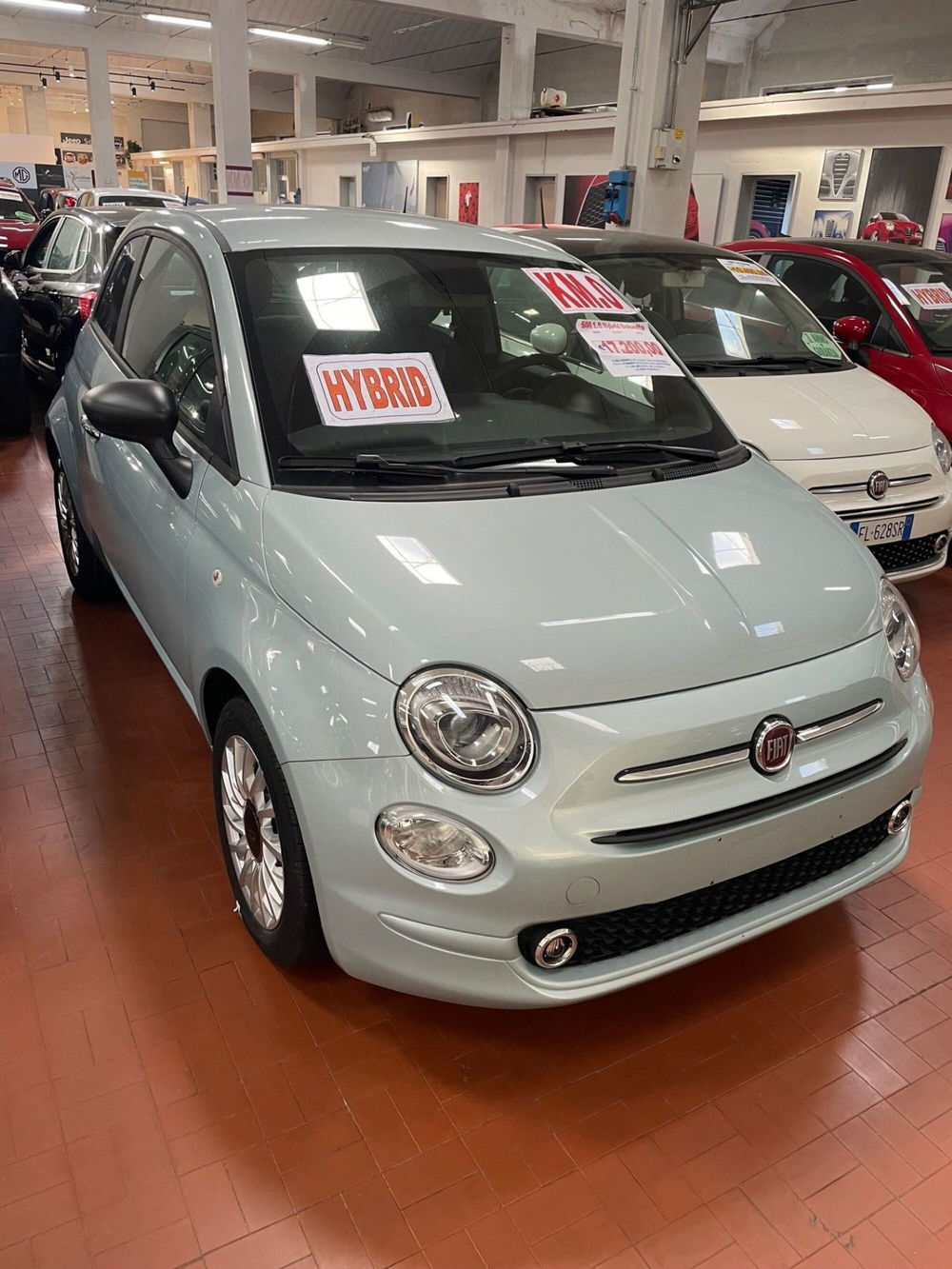 Fiat 500 nuova a Lucca (3)