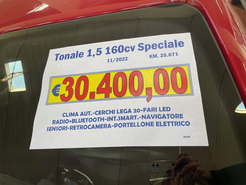 Alfa Romeo Tonale usata a Lucca (12)