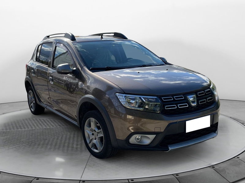 Dacia Sandero Stepway 0.9 TCe 90 CV Comfort  del 2019 usata a Olgiate Comasco