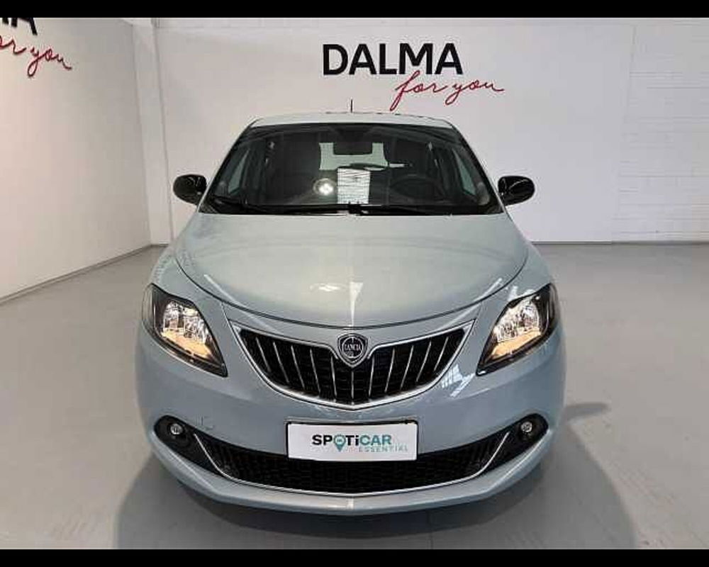 Lancia Ypsilon usata a Milano (2)