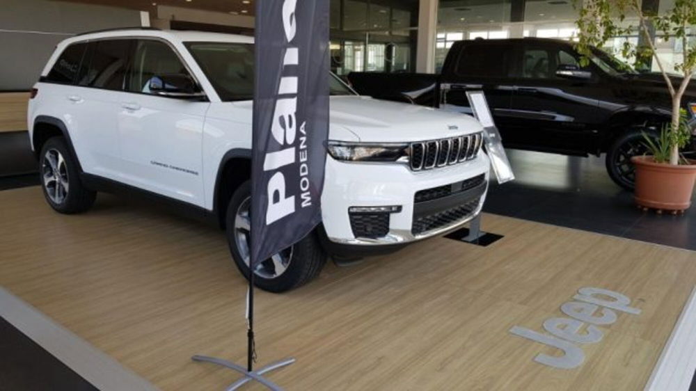 Jeep Grand Cherokee nuova a Modena (5)