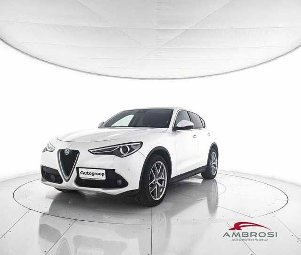 Alfa Romeo Stelvio usata a Viterbo