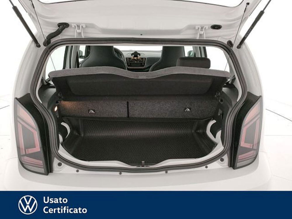 Volkswagen up! nuova a Vicenza (12)