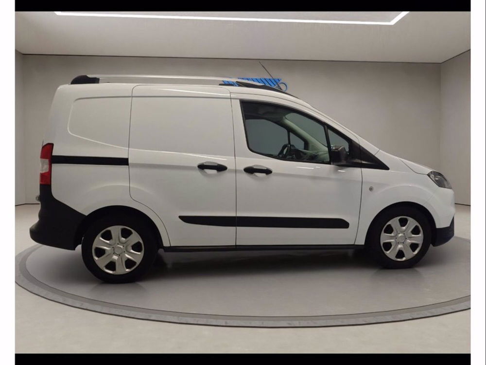 Ford Transit Courier usata a Catania (10)