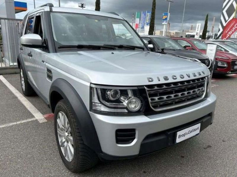 Land Rover Discovery 4 3.0 TDV6 211CV SE  del 2014 usata a Empoli