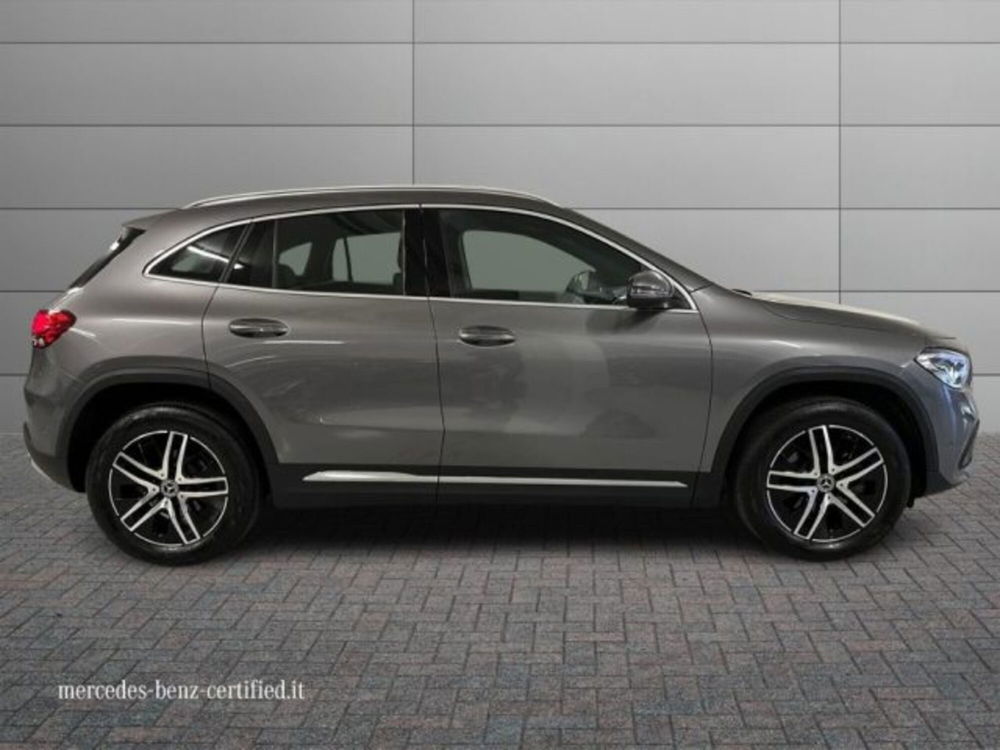 Mercedes-Benz GLA SUV usata a Avellino (5)